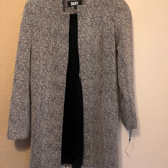 Women's Gray Coat - Picture 2 of 8